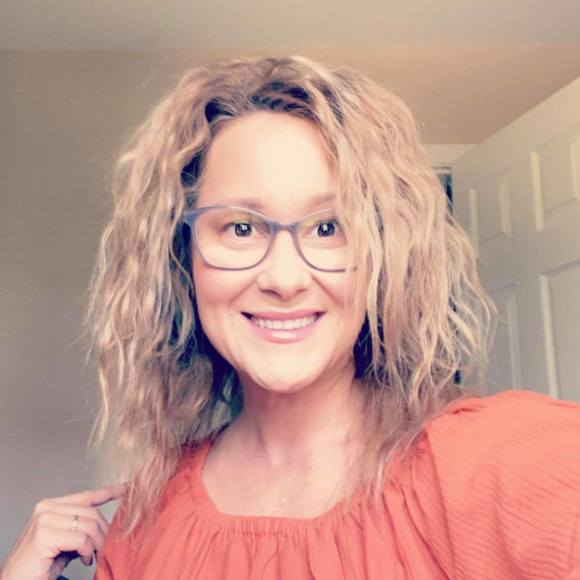 anniethomas275
